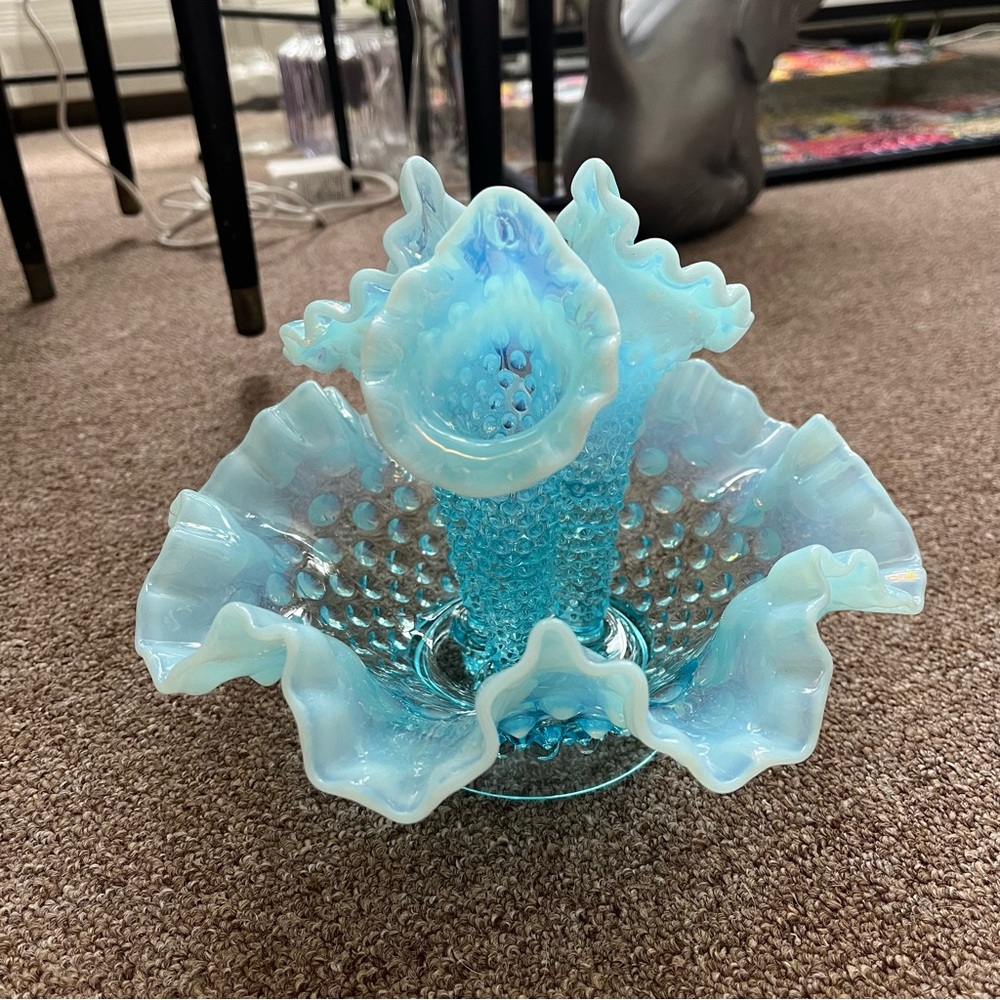 Fenton Blue Opalescent Hobnail Epergne - Picture 14 of 16